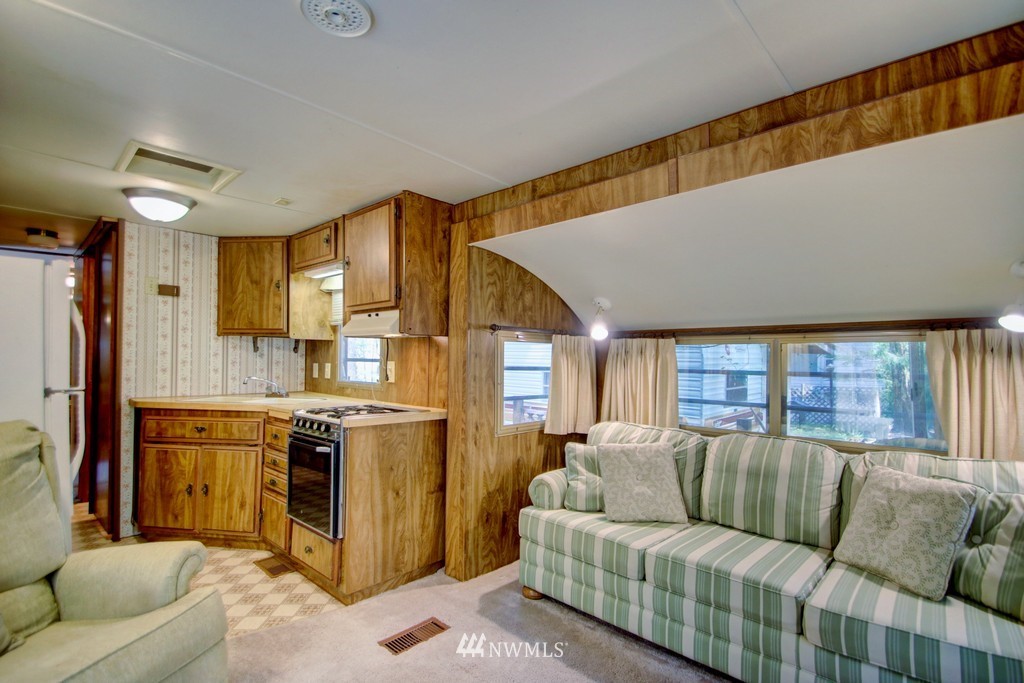 144-1 Goldrush Road Deming, WA 98244 - Photo 8 of 40 Gallery Image 8