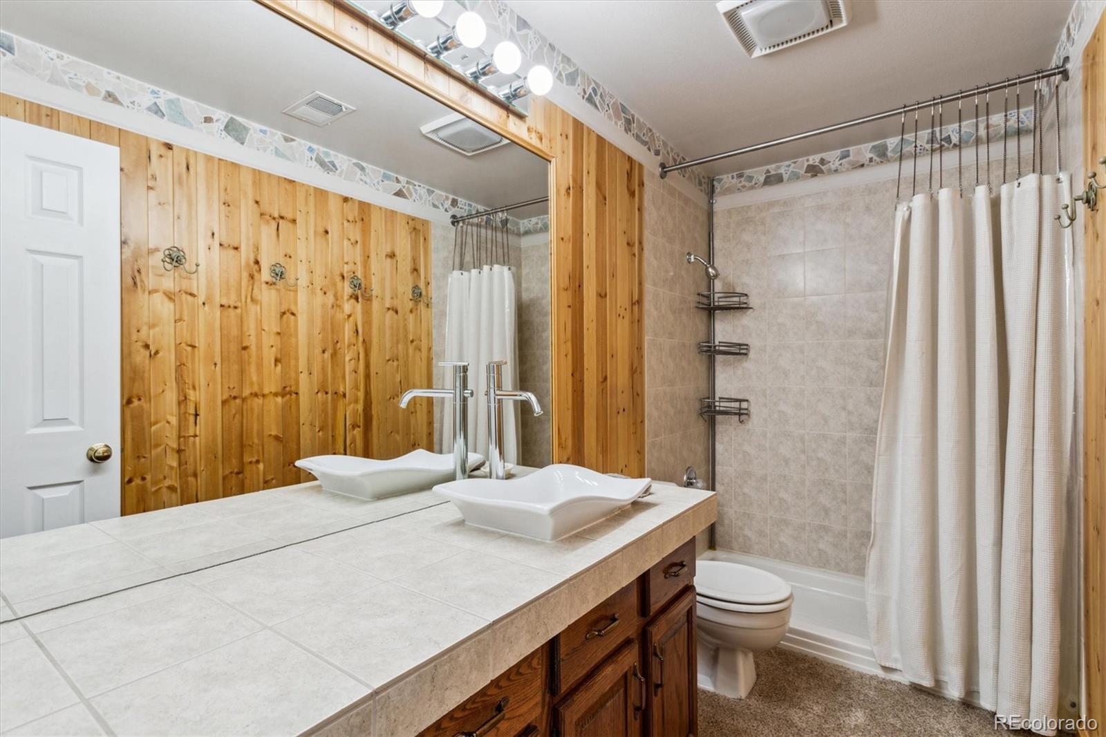 8962 Sunset Ridge Court Highlands Ranch, CO 80126 - Photo 30 of 49 Gallery Image 30