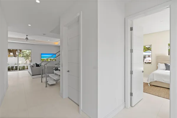 $20,000 | 221 Shore Court, Unit 221, Lauderdale-by-the-Sea, FL 33308