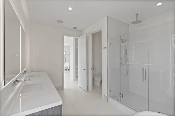$20,000 | 221 Shore Court, Unit 221, Lauderdale-by-the-Sea, FL 33308