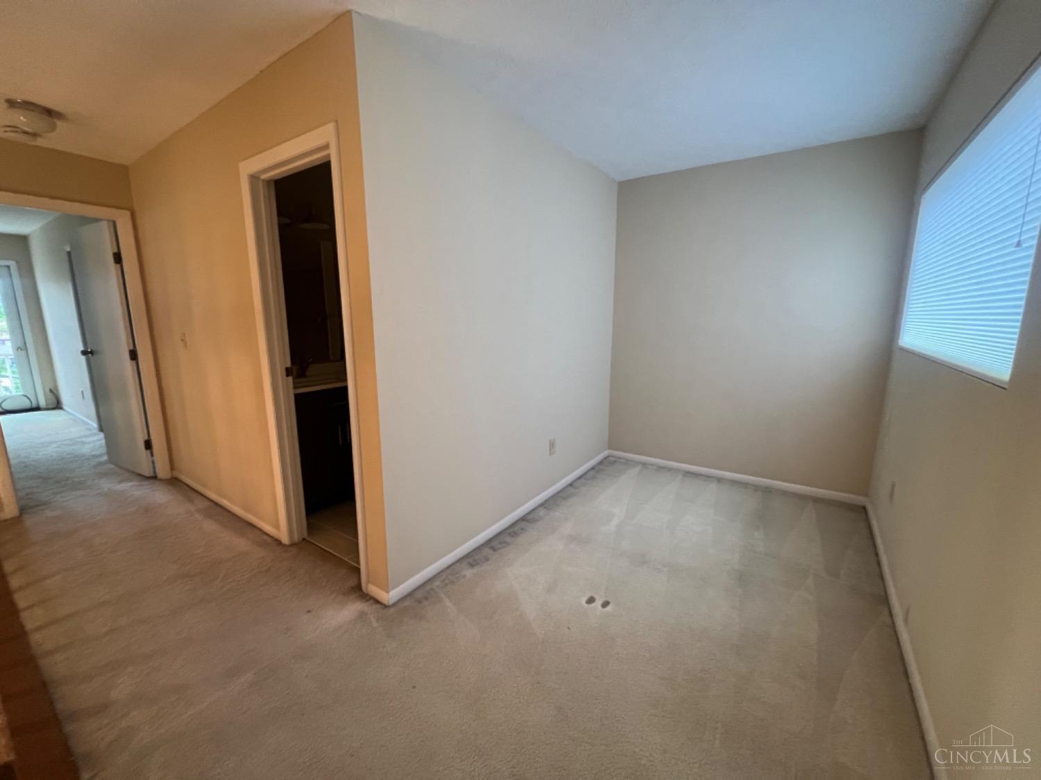 7260 East Galbraith Road Cincinnati, OH 45243 - Photo 18 of 27 Gallery Image 18