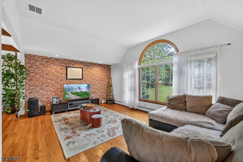 251 West Mountain Road Sparta, NJ 07871 - Photo 6 of 44