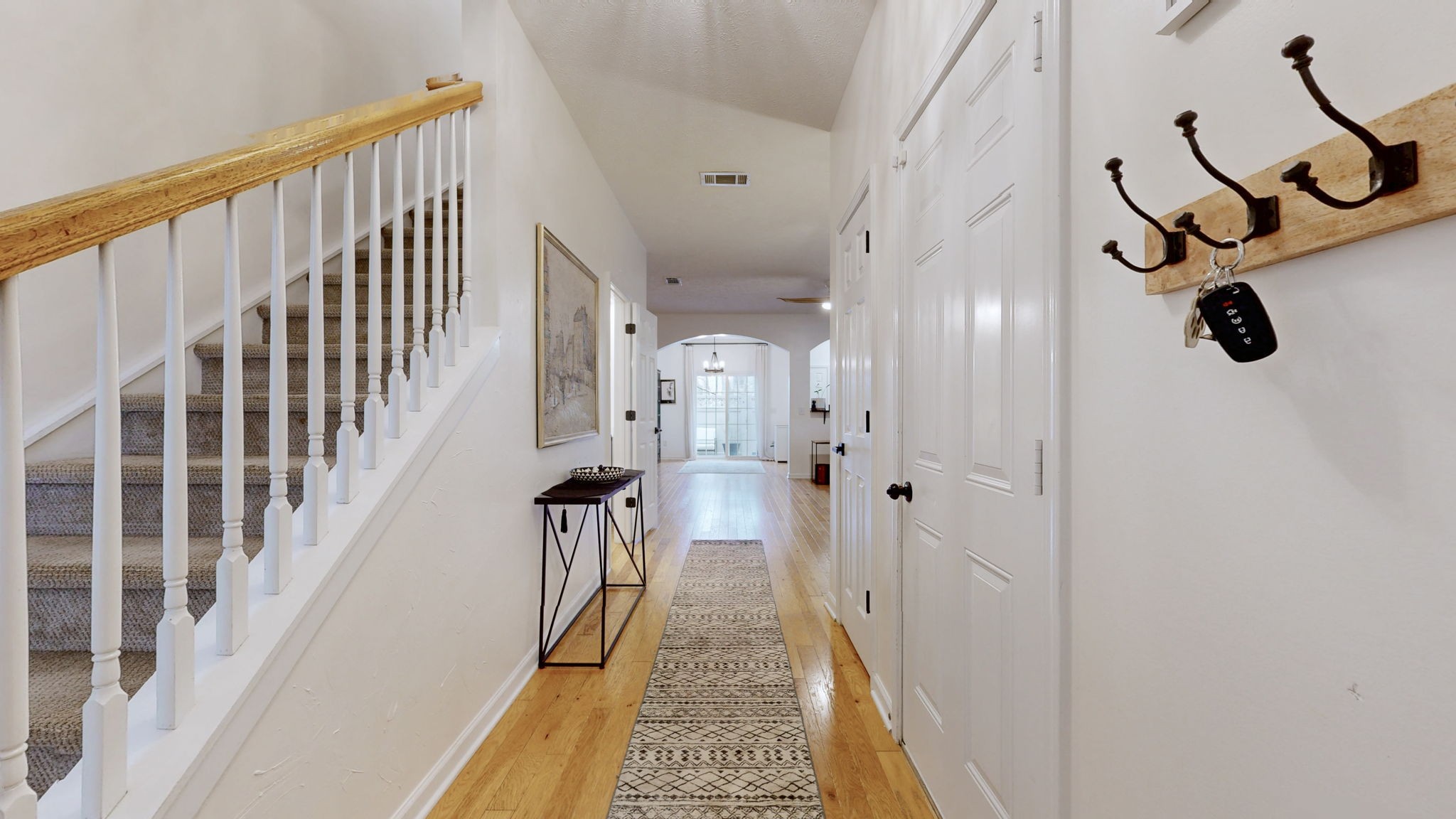 1367 Crown Point Place Nashville, TN 37211 - Photo 2 of 26