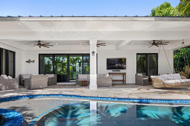 $2,800,000 | 940 Greenbriar Drive, Boynton Beach, FL 33435