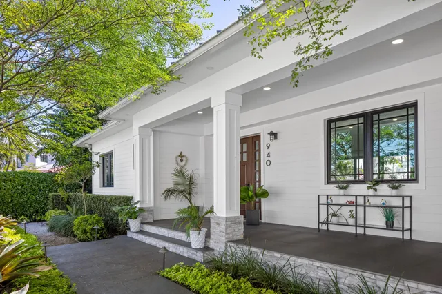 $2,800,000 | 940 Greenbriar Drive, Boynton Beach, FL 33435