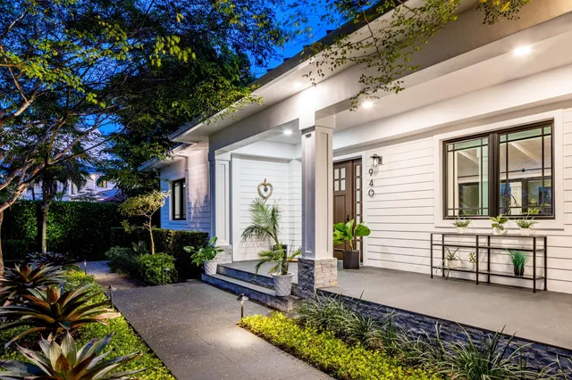 $2,800,000 | 940 Greenbriar Drive, Boynton Beach, FL 33435