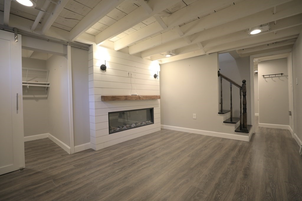 322 Warren Street Needham, MA 02492 - Photo 12 of 16 Gallery Image 12