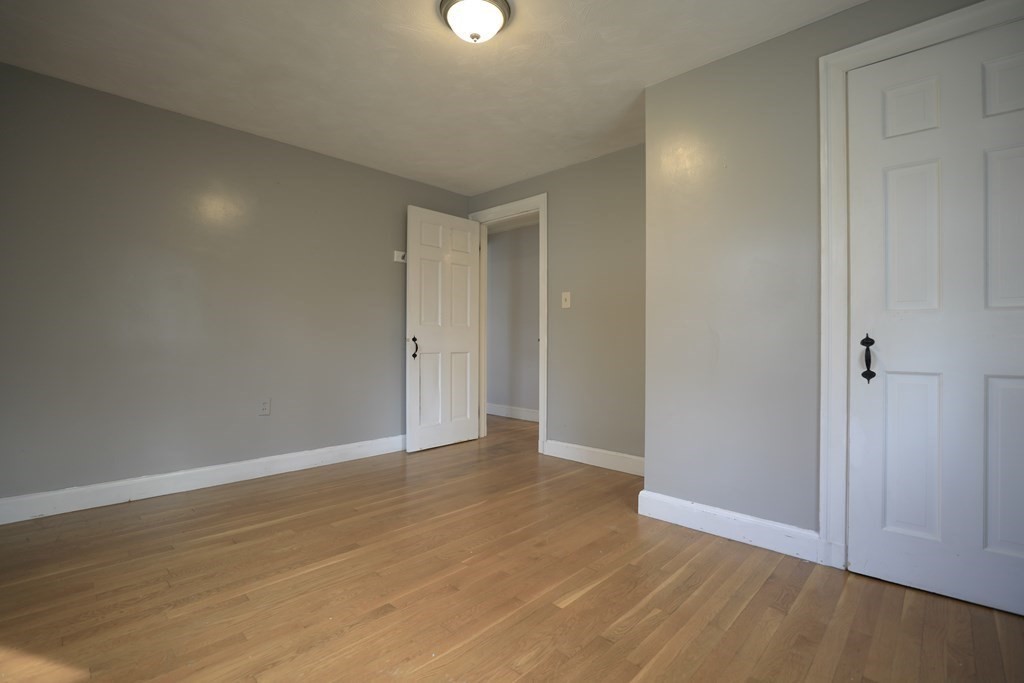 322 Warren Street Needham, MA 02492 - Photo 7 of 16 Gallery Image 7