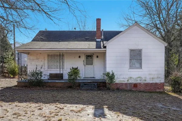 $285,000 | 805 East Haggard Avenue, Elon, NC 27244