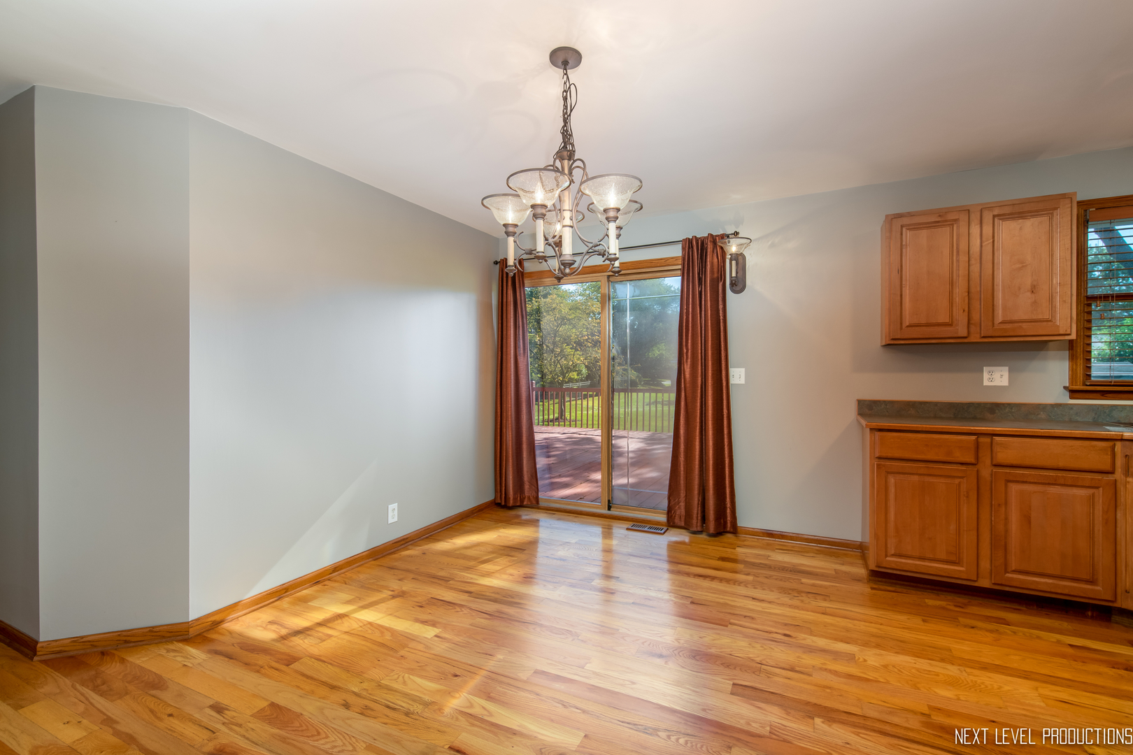 526 Rockwell Road Aurora, IL 60506 - Photo 7 of 24