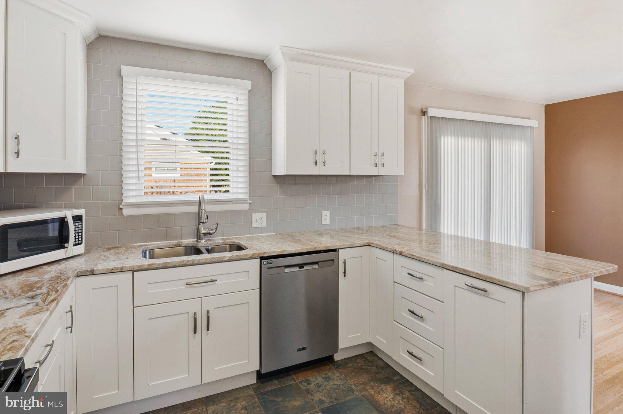312 Orley Road Catonsville, MD 21228 - Photo 8 of 36 Gallery Image 8