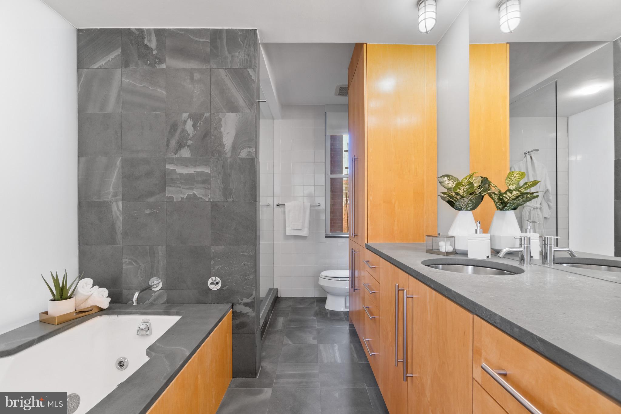 1942 Calvert Street Northwest Washington, DC 20009 - Photo 23 of 46 Gallery Image 23