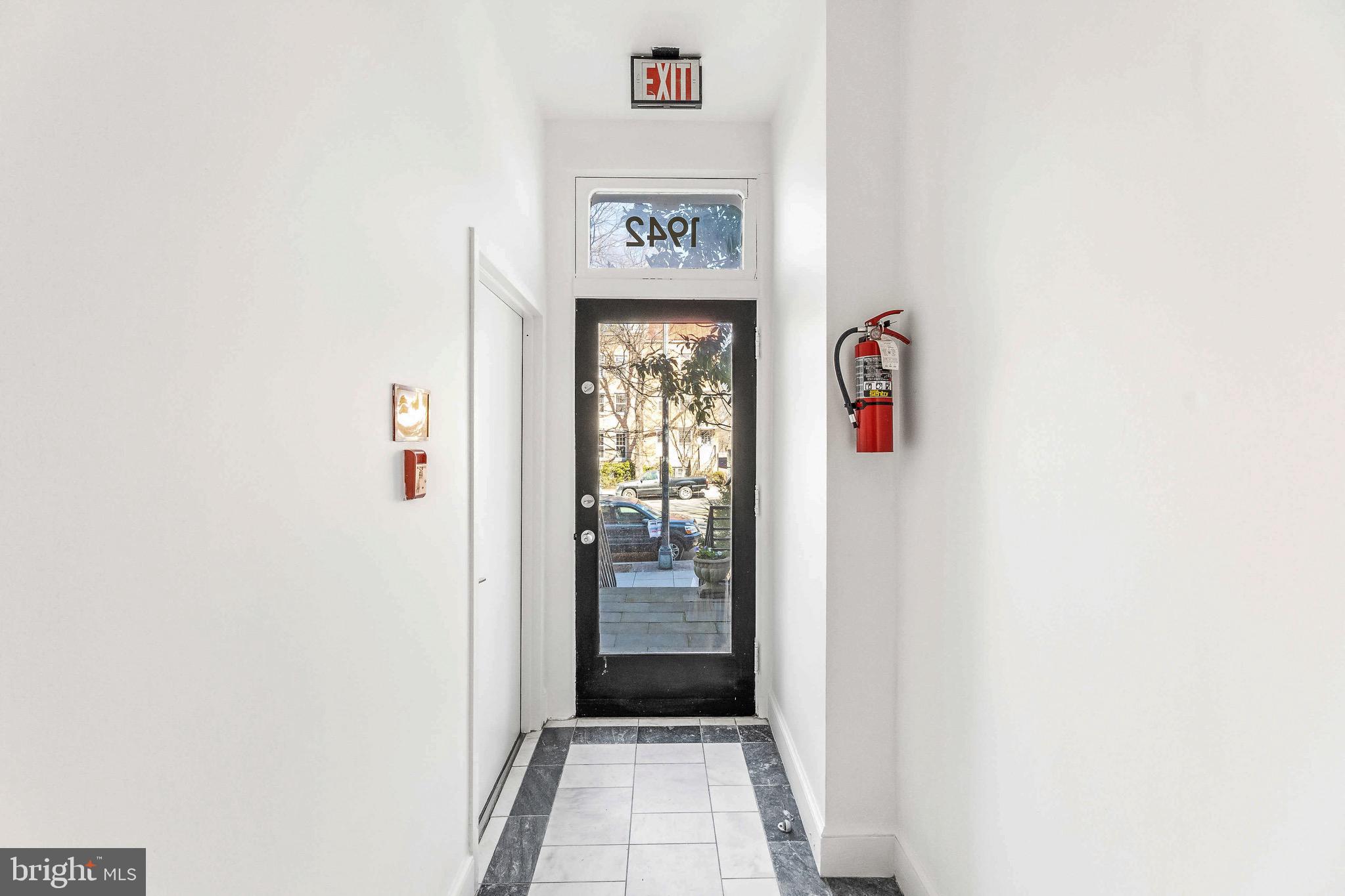 1942 Calvert Street Northwest Washington, DC 20009 - Photo 31 of 46 Gallery Image 31