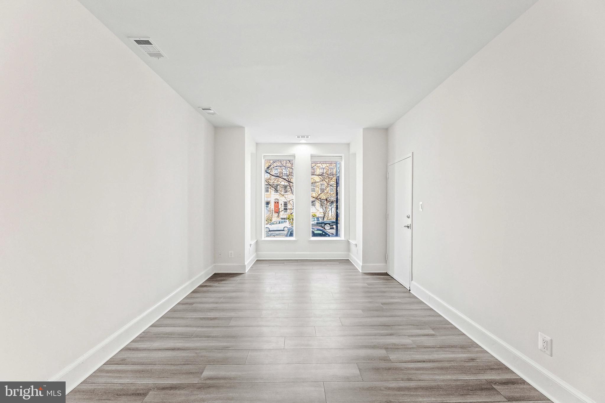 1942 Calvert Street Northwest Washington, DC 20009 - Photo 32 of 46 Gallery Image 32