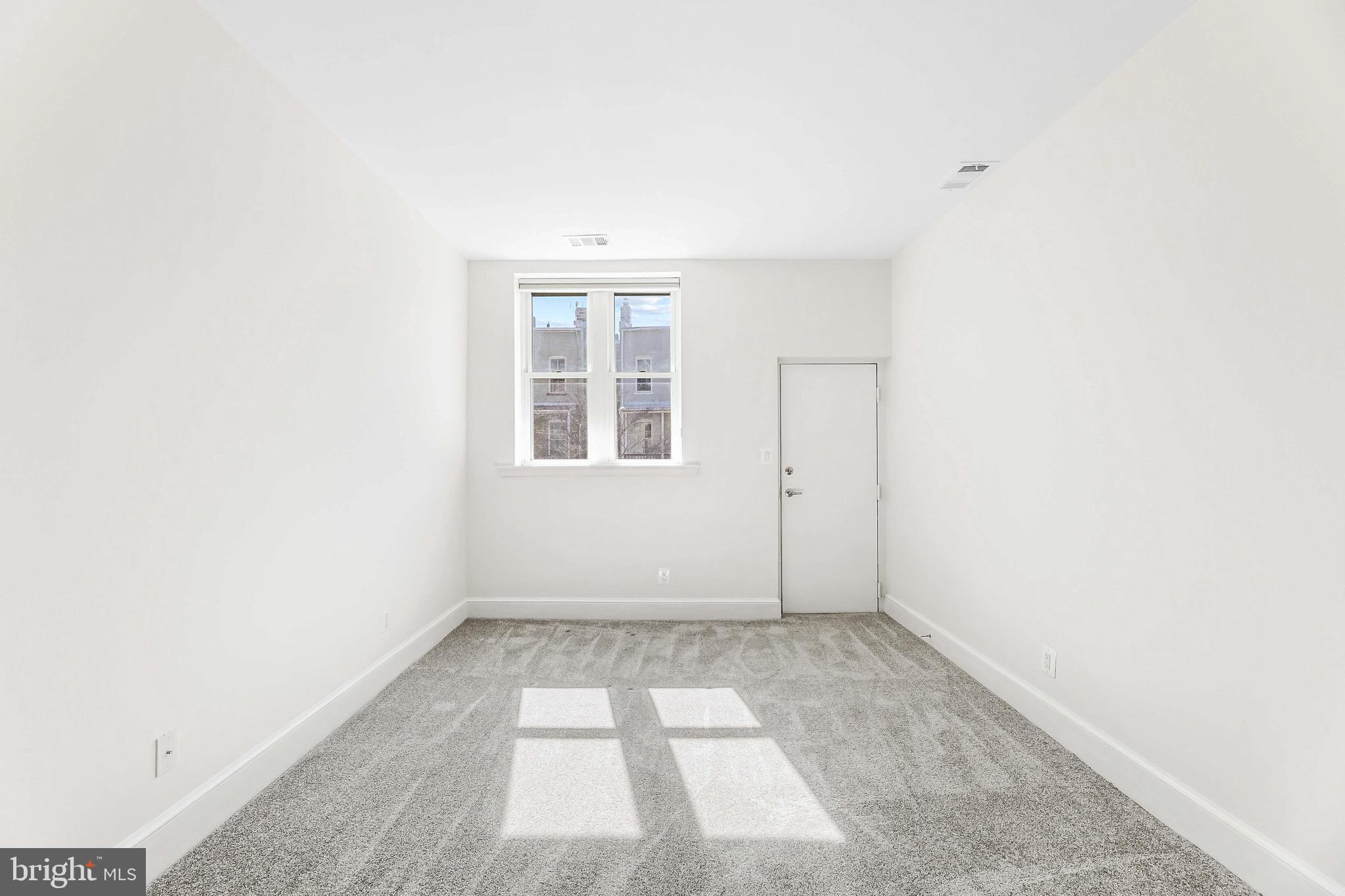 1942 Calvert Street Northwest Washington, DC 20009 - Photo 35 of 46 Gallery Image 35