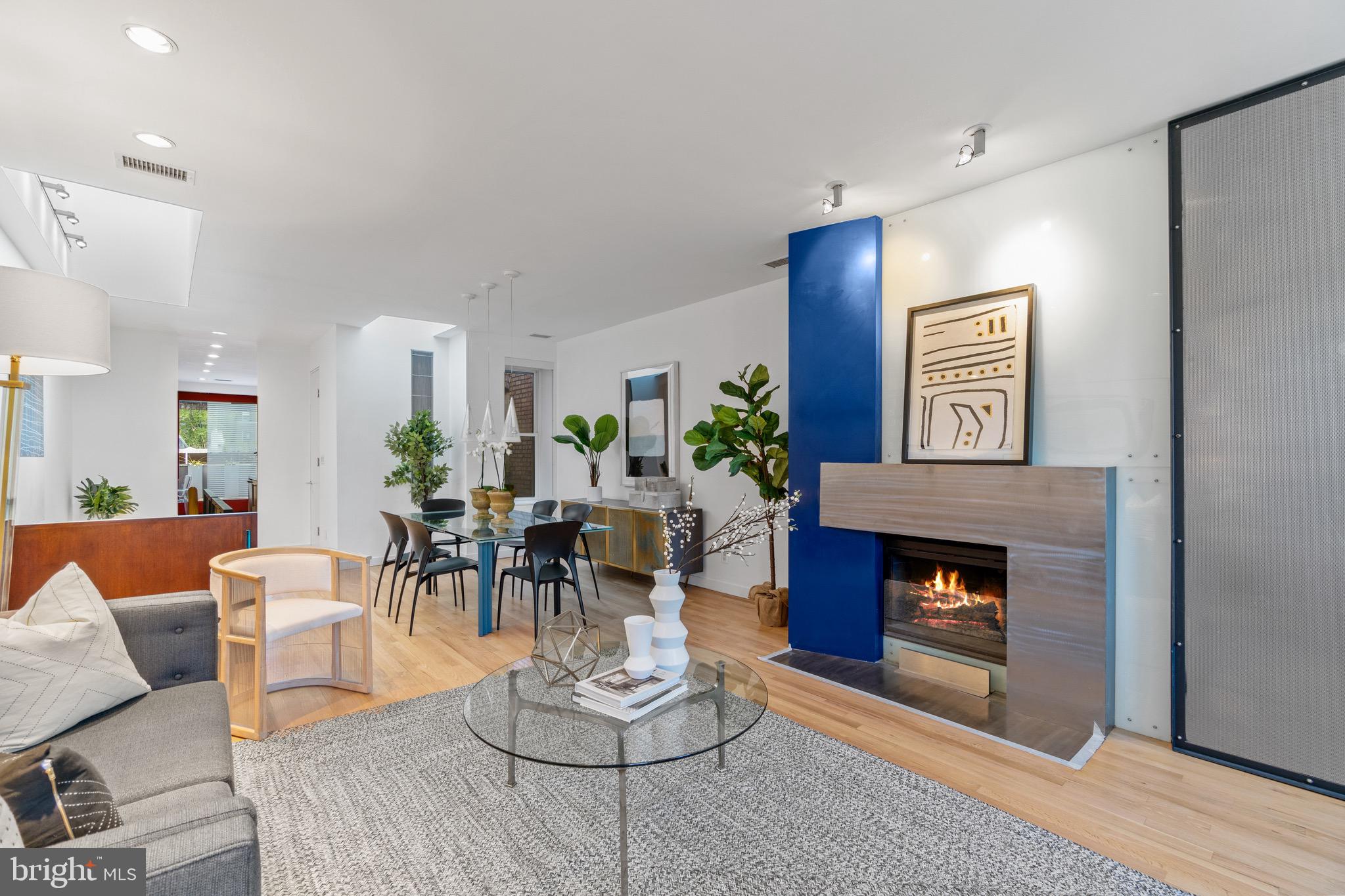 1942 Calvert Street Northwest Washington, DC 20009 - Photo 5 of 46 Gallery Image 5