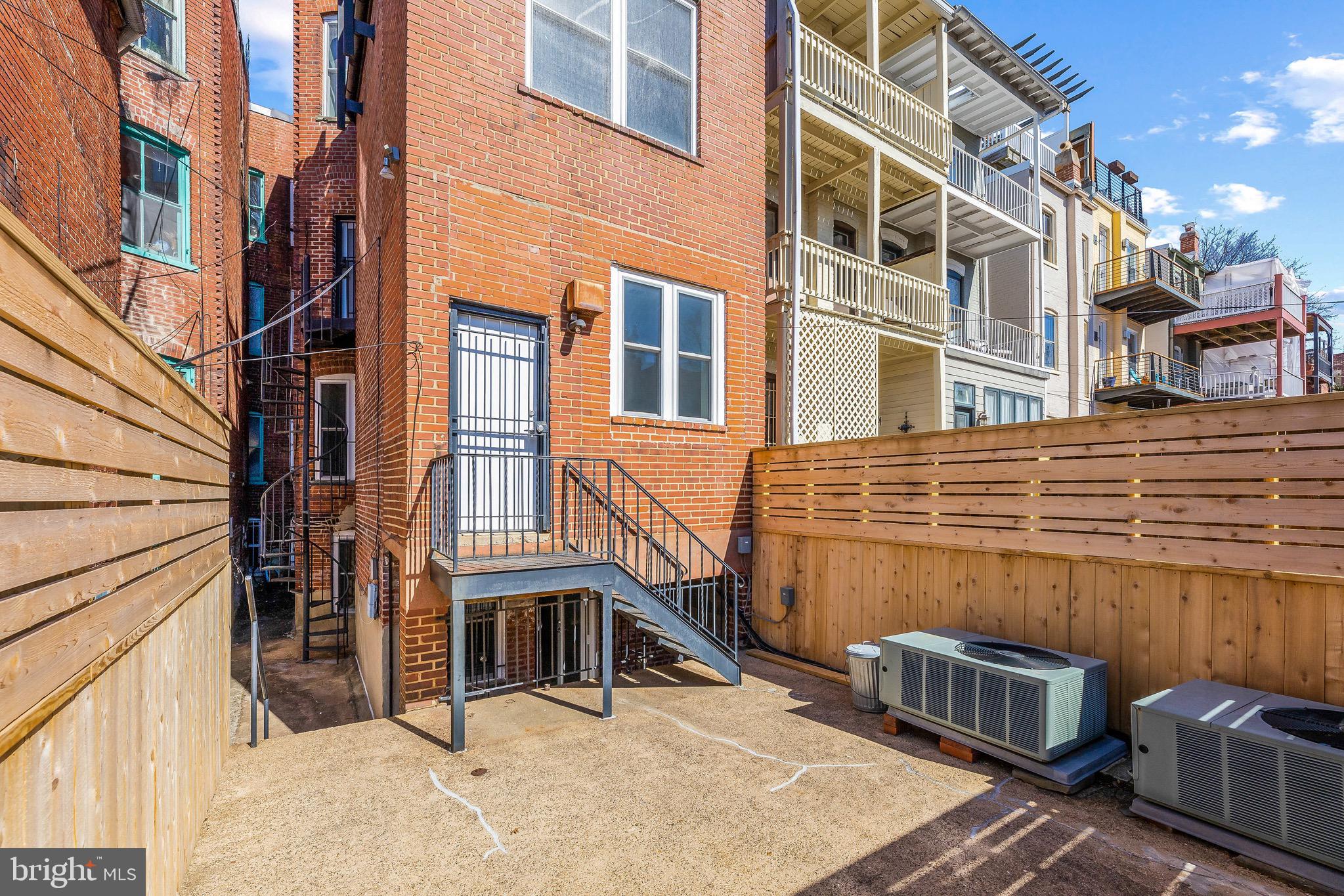 1942 Calvert Street Northwest Washington, DC 20009 - Photo 45 of 46 Gallery Image 45