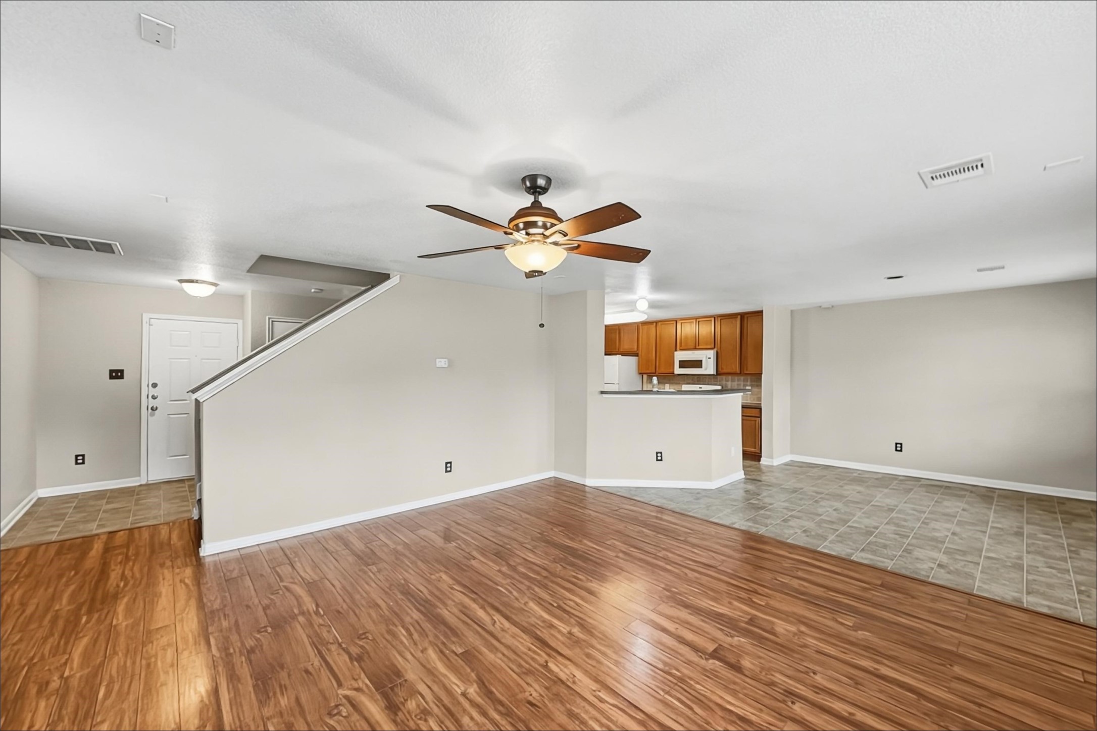 22011 Orchard Dale Drive Spring, TX 77389 - Photo 6 of 15 Gallery Image 6