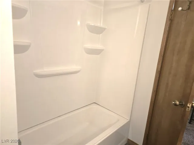 $1,300 | 5602 West Lake Mead Boulevard, Las Vegas, NV 89108