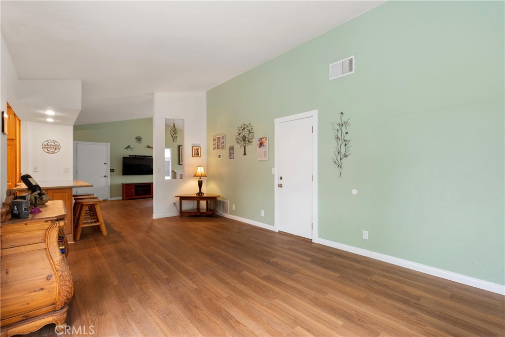 22402 Goldrush Lake Forest, CA 92630 - Photo 15 of 36