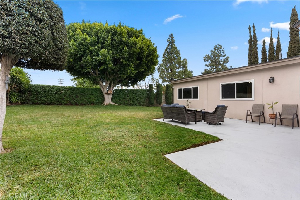 22402 Goldrush Lake Forest, CA 92630 - Photo 26 of 36