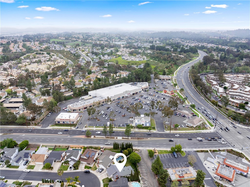 22402 Goldrush Lake Forest, CA 92630 - Photo 35 of 36