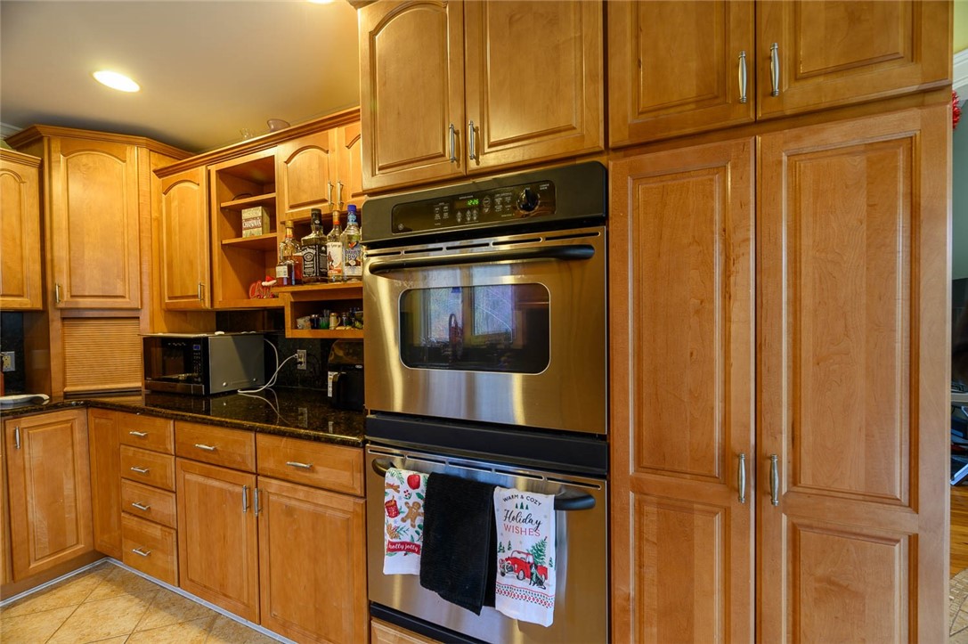 48 Walker Road Foster, RI 02825 - Photo 12 of 30