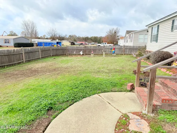 $170,000 | 304 Cedar Hill Drive, Pearl, MS 39208