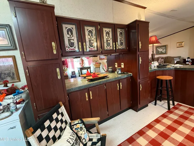 $170,000 | 304 Cedar Hill Drive, Pearl, MS 39208