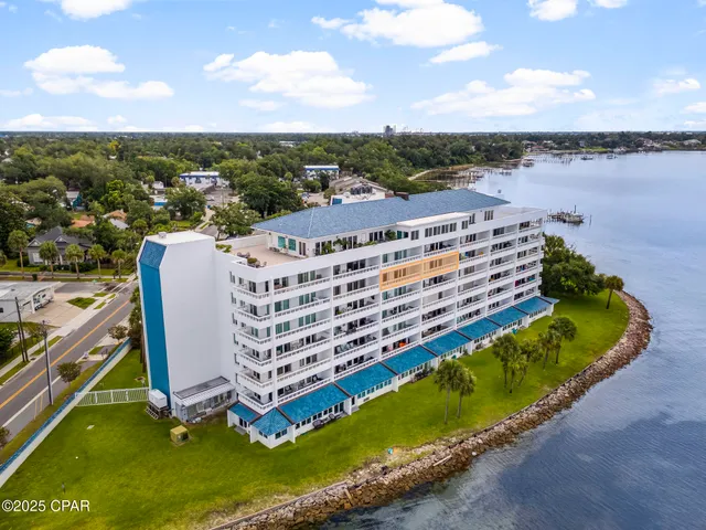 $495,000 | 100 Cherry Street, Unit 604, Panama City, FL 32401