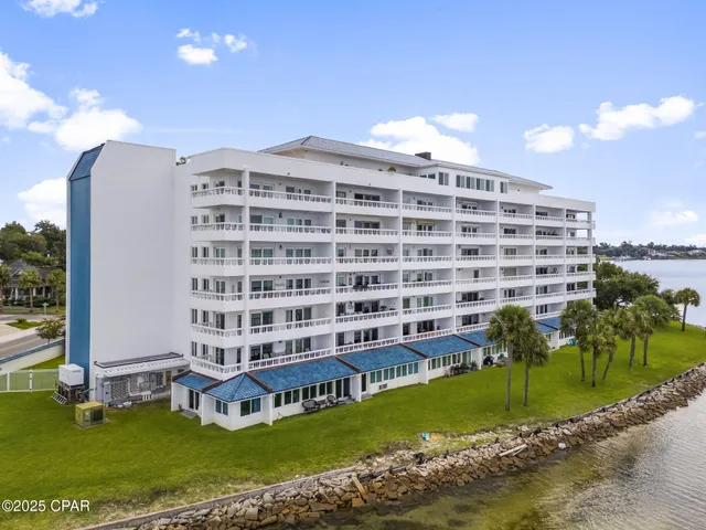 $495,000 | 100 Cherry Street, Unit 604, Panama City, FL 32401