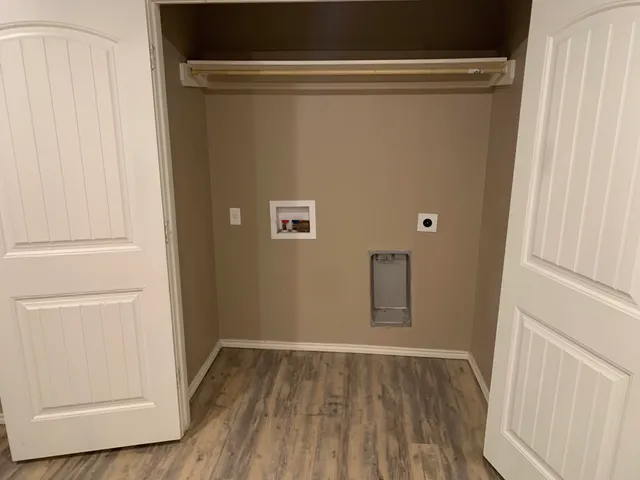 $1,199 | 3611 East 3rd Place, Lubbock, TX 79403