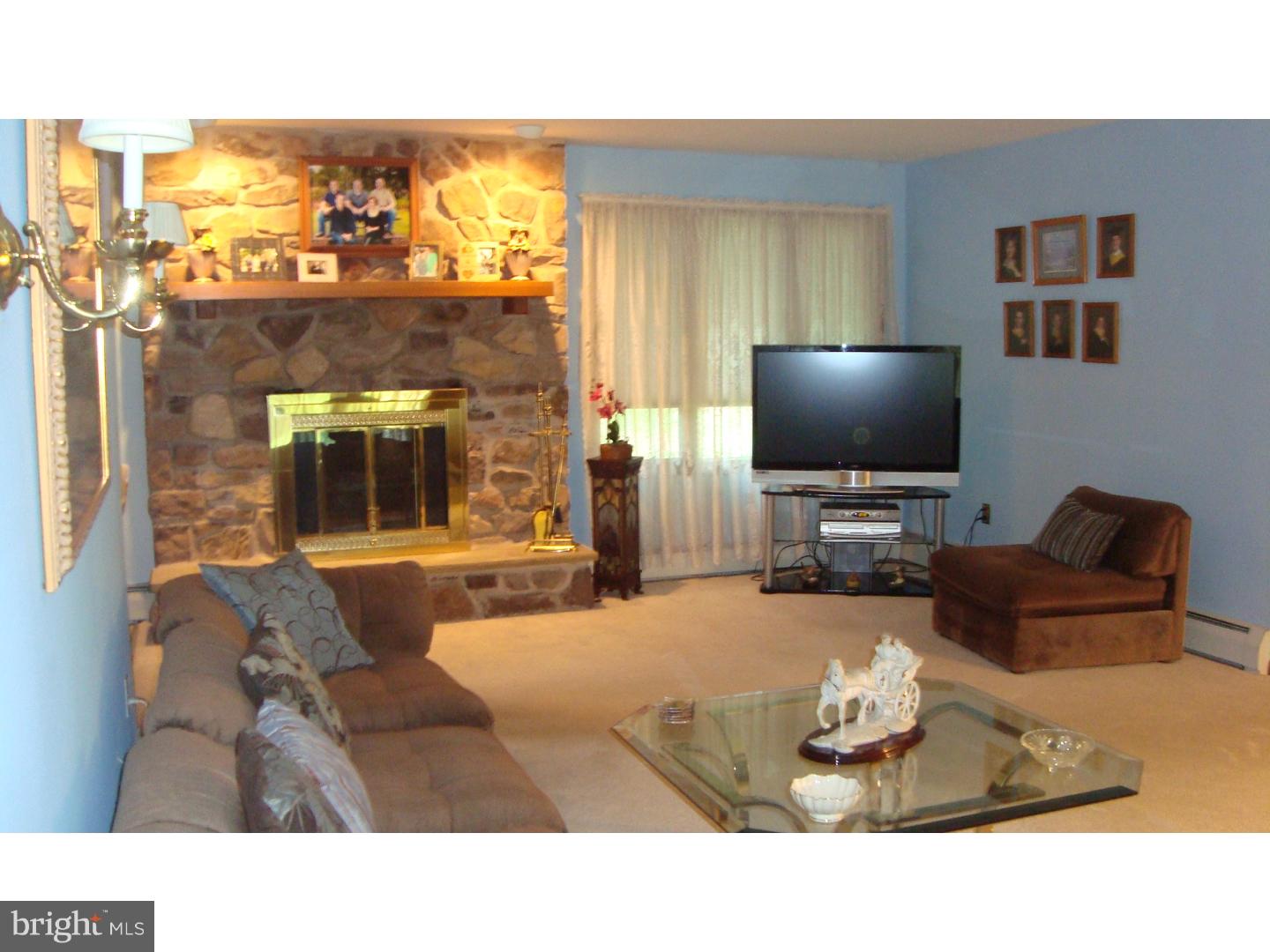 1100 Ridge Road Langhorne, PA 19053 - Photo 3 of 16 Fireplace