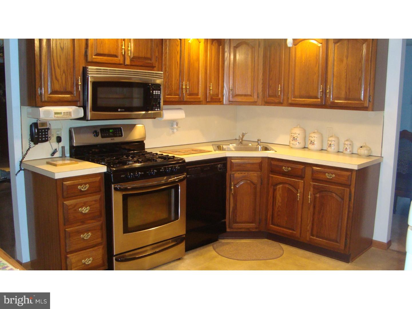 1100 Ridge Road Langhorne, PA 19053 - Photo 5 of 16 Kitchen