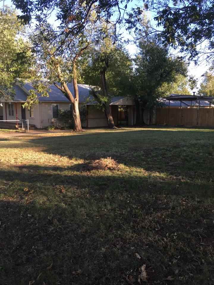 216 Locust Street Perry, OK 73077 - Photo 22 of 22 Gallery Image 22