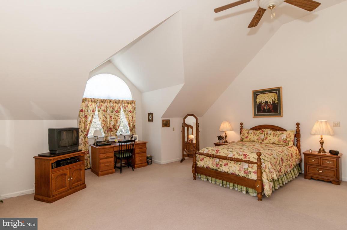 1075 Centerville Road Lancaster, PA 17601 - Photo 15 of 20