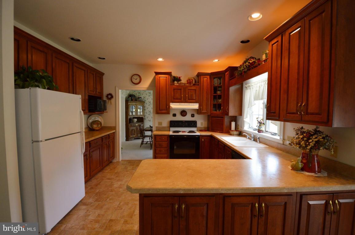 1075 Centerville Road Lancaster, PA 17601 - Photo 6 of 20