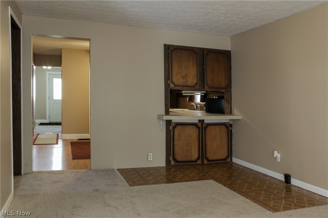 571 Perry Street Kent, OH 44240 - Photo 8 of 32