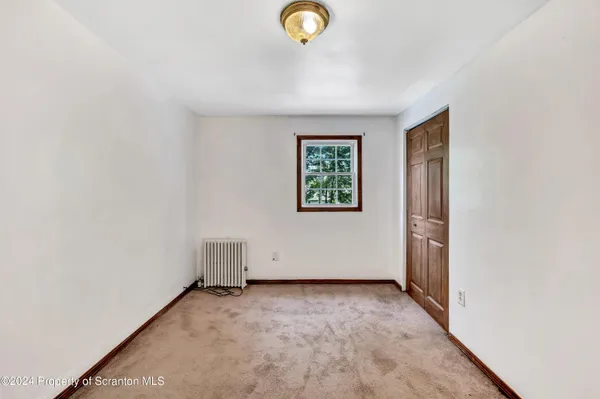 $1,700 | 630 East Lackawanna Avenue, Olyphant, PA 18447