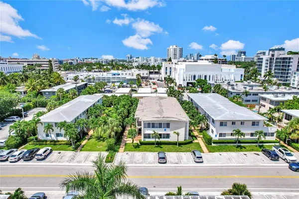 $2,250 | 1043 94th Street, Unit 2, Bay Harbor Islands, FL 33154