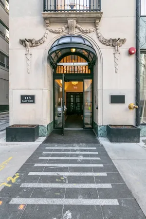 a view of entryway with a front door