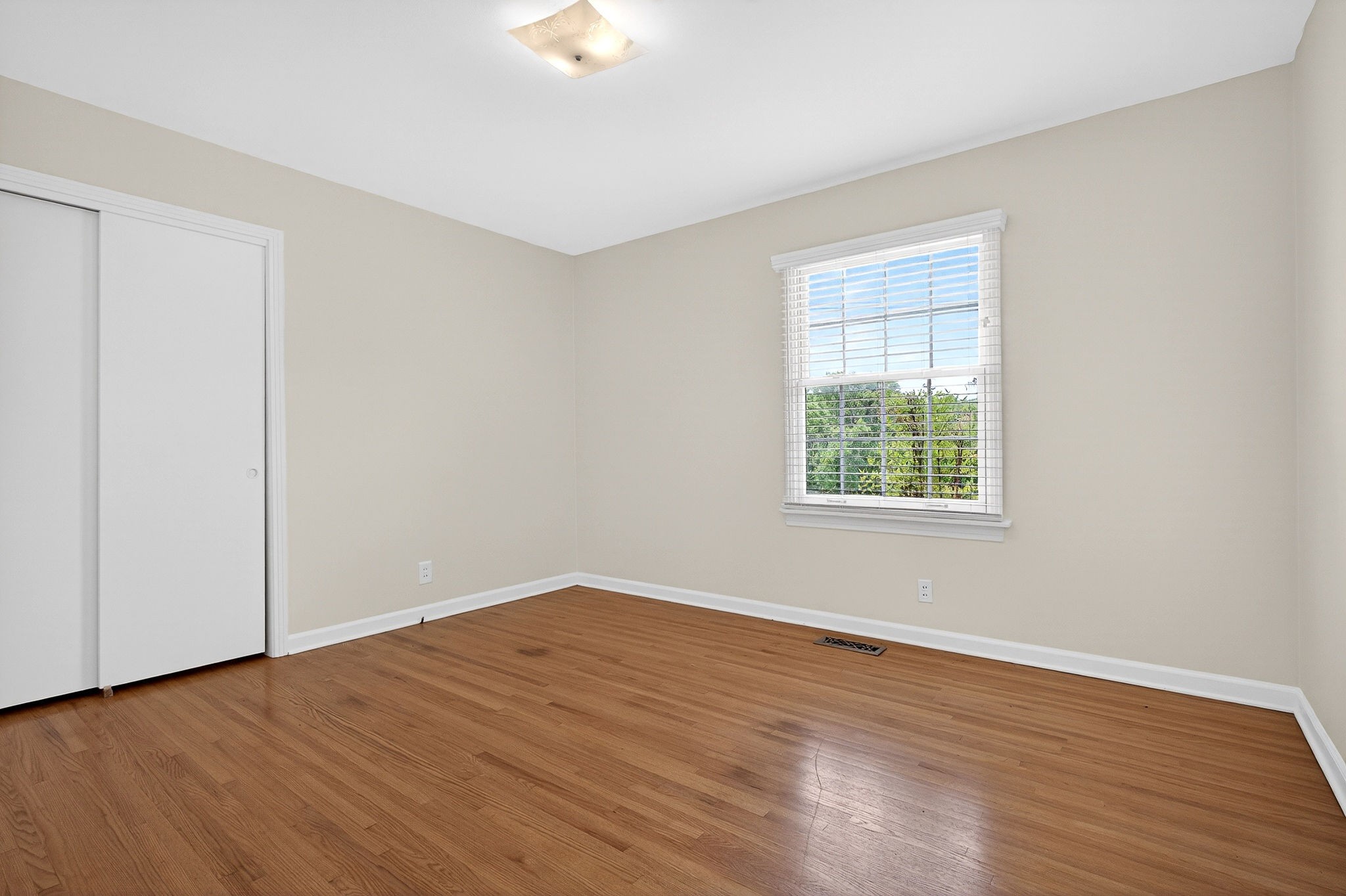 140 Short Street Liberty, TN 37095 - Photo 15 of 38