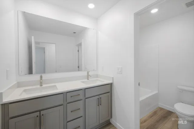 $2,450 | 4242 West Perspective Street, Eagle, ID 83616