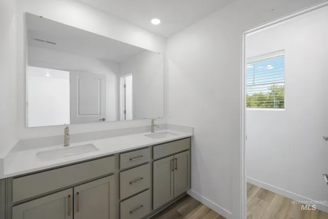 $2,450 | 4242 West Perspective Street, Eagle, ID 83616