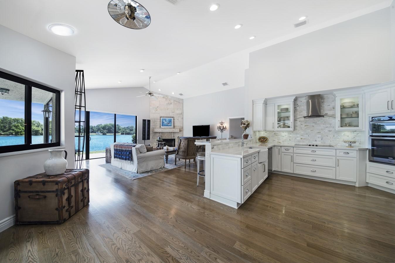 1600 Southwest 19th Avenue Boca Raton, FL 33486 - Photo 11 of 37 Natural Light