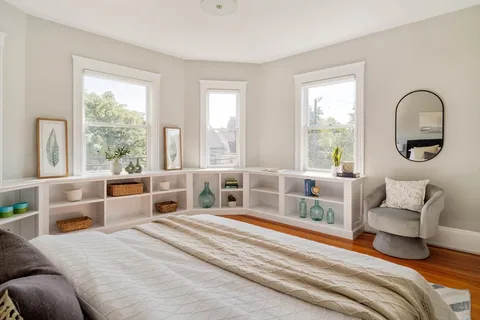 $875,000 | 98 Electric Avenue, Unit 2, Somerville, MA 02144