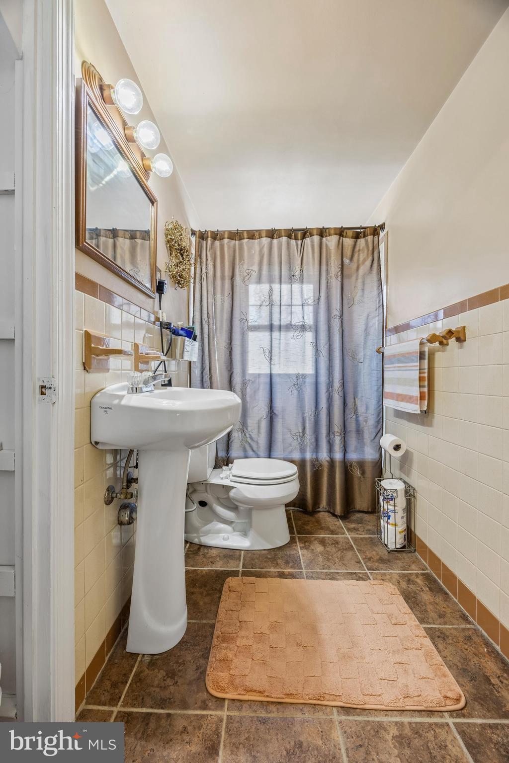 49 Loller Road Hatboro, PA 19040 - Photo 19 of 25