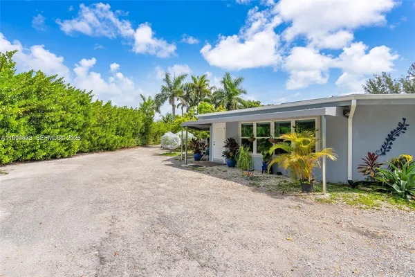 $3,999 | 15240 Southwest 188th Street, Miami, FL 33187