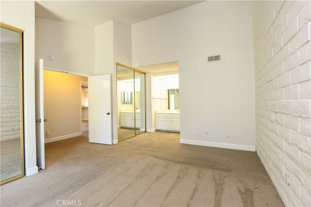 5468 Apricot Lane Riverside, CA 92506 - Photo 13 of 23 Gallery Image 13