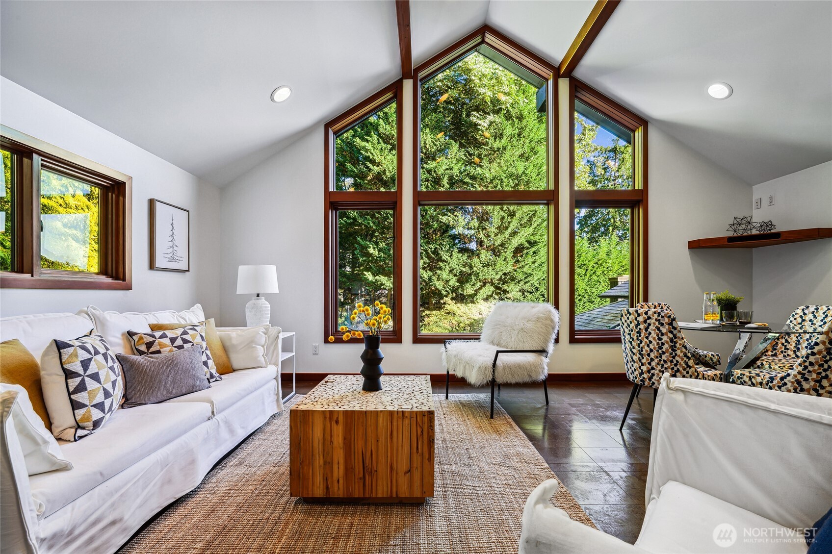 18 Holly Lane Mercer Island, WA 98040 - Photo 27 of 39 a living room with furniture and a large window